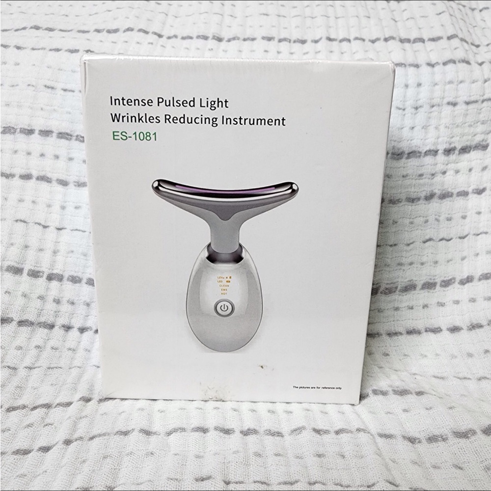 Intense Pulsed Light Wrinkle Reducing Instrument